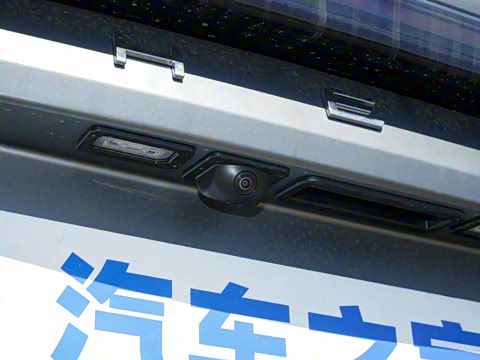 2025�� 2.0T ��������� 7��