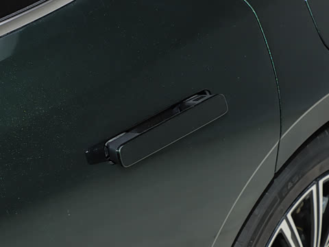 2025�� 130km EM-i �콢��