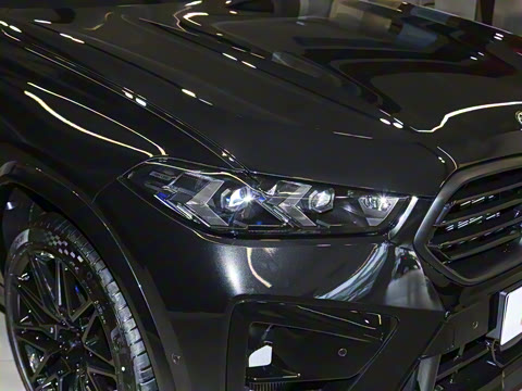 2024�� X6 M ������