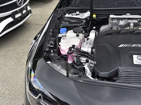 2025�� AMG CLA 45 S 4MATIC+