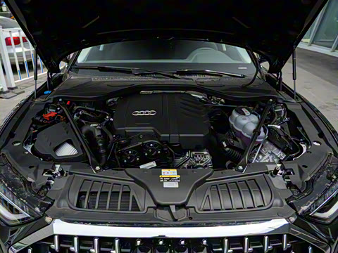 2026�� A8L 45 TFSI quattro ������