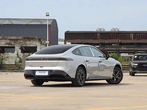 2025�� ���� 550AirѲ����