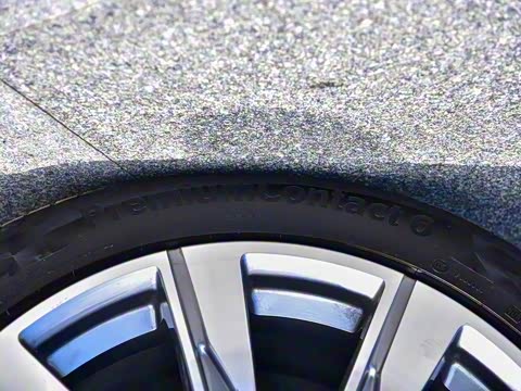 2018�� 28T ���������˶���