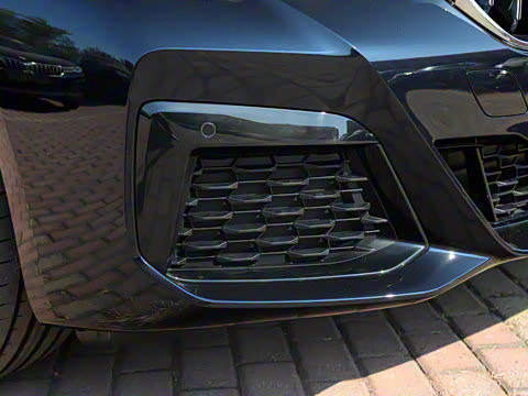 2022�� �Ŀ�� 530i M�˶���װ