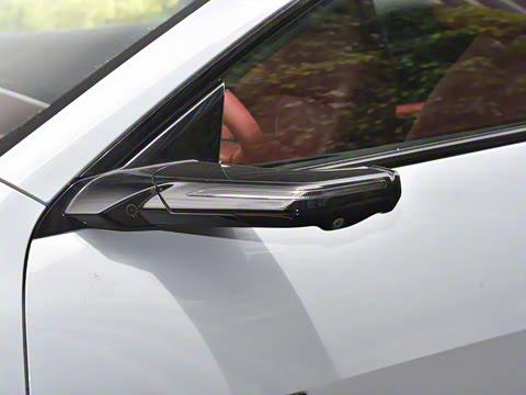 2025�� �Ŀ� Ultra���̰�