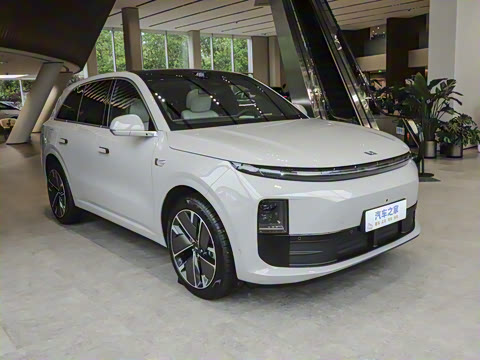 2025�� Max ���ܻ��°�