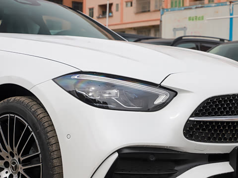 2023�� C 260 L �˶���