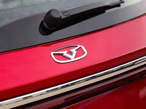 2020�� 1.5L �ֶ���