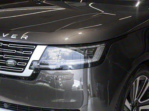 2025�� 3.0 L6 400PS �����ӳ���