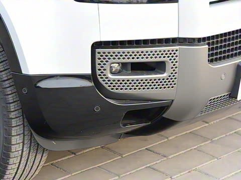 2023�� 110 3.0T P400 X-DYNAMIC HSE