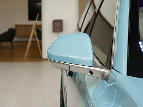 2025�� Ultra ���ܻ��°�