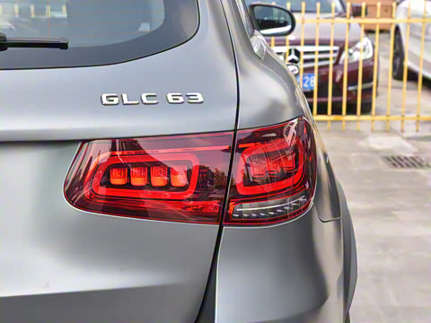 2020�� AMG GLC 63 4MATIC+