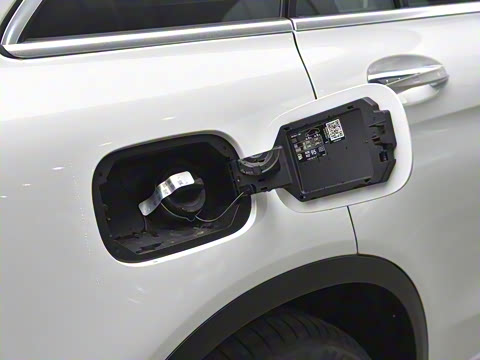 2022�� �Ŀ� GLC 300 L 4MATIC ������