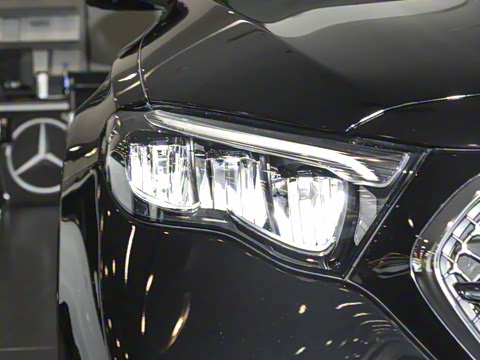 2024�� E 350 e L ���ʽ��϶����˶��γ�