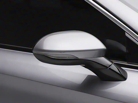 2025�� 610km PLUS