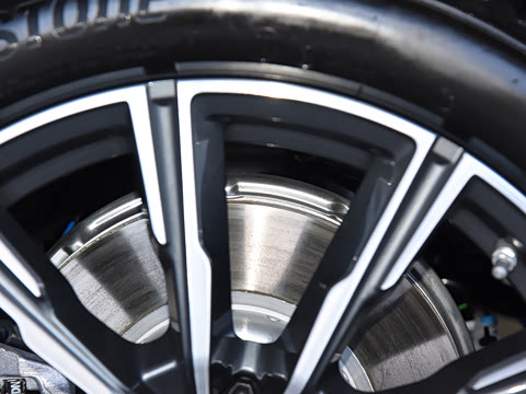 2021�� xDrive45e M�˶���װ