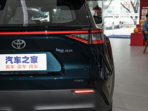 2022�� ����������Premium��