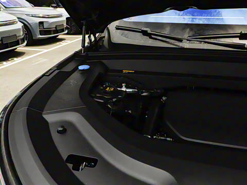 2025�� Ultra ���ܻ��°�