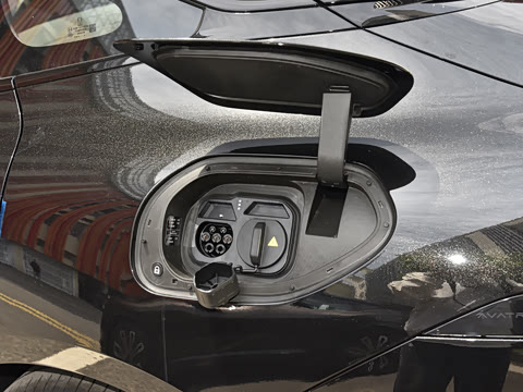 2025�� Pro�����