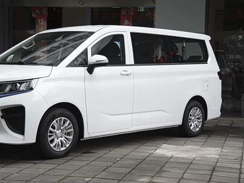 2023�� ���ᡤ����Ӫ�˰����9�� 65kWh