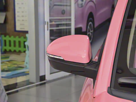 2021�� 318km 31.45kWh