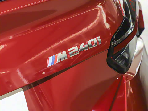 2025�� M240i xDrive