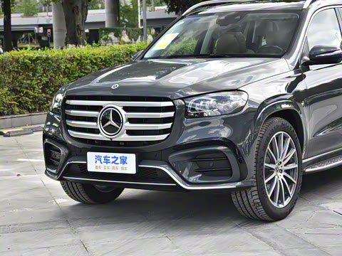 2025�� GLS 450 4MATIC ������