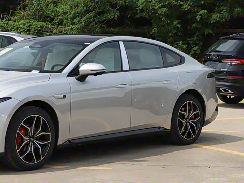 2025�� ���� 650Pro�캽��