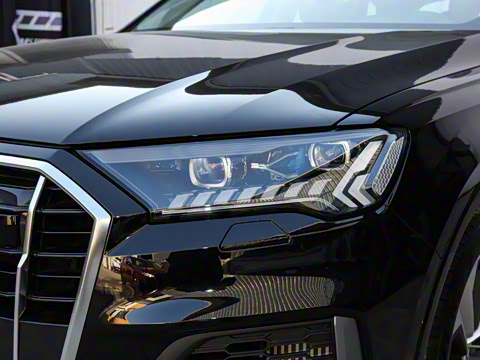 2021�� 55 TFSI quattro S line�����