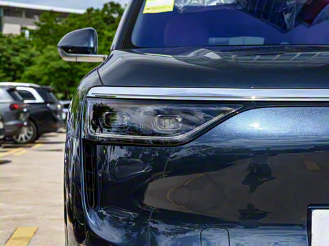 2025�� ���� Max�� 37kWh 6����