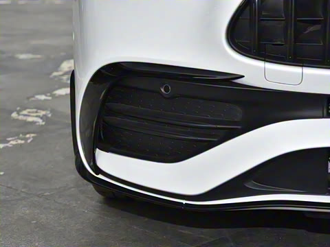 2025�� AMG C 43 4MATIC ���нγ� �ر��