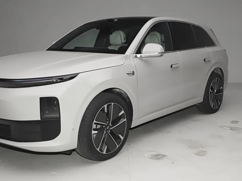 2025�� Max ���ܻ��°�