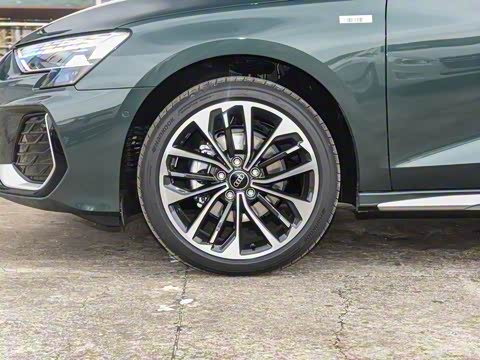 2026�� A3L Limousine 35TFSI �ɳ������� +������ѡ��