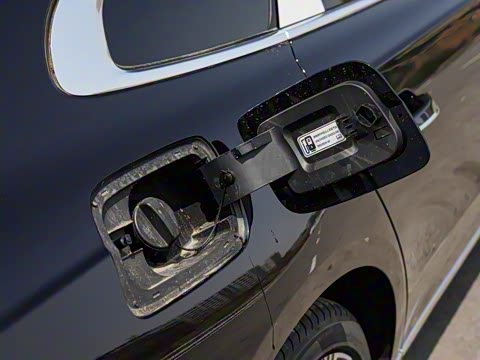 2025�� 2.0T ����������������� 5��