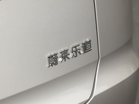 2025�� Ultra ������