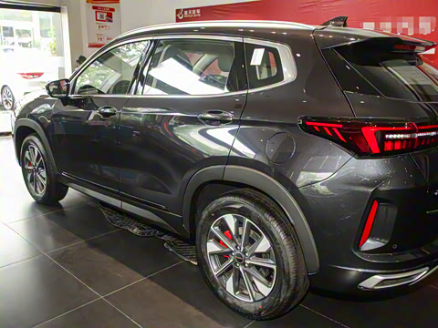 2025�� 1.5T CVT����������