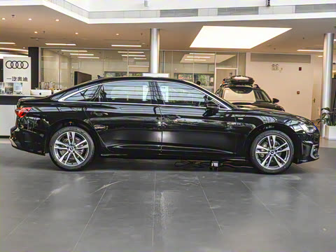 2025�� �Ŀ� 40 TFSI ����������