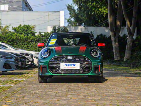 2025�� JOHN COOPER WORKS CABRIO