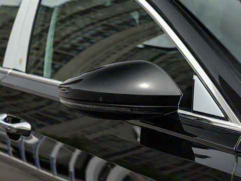 2026�� A8L 45 TFSI quattro ������