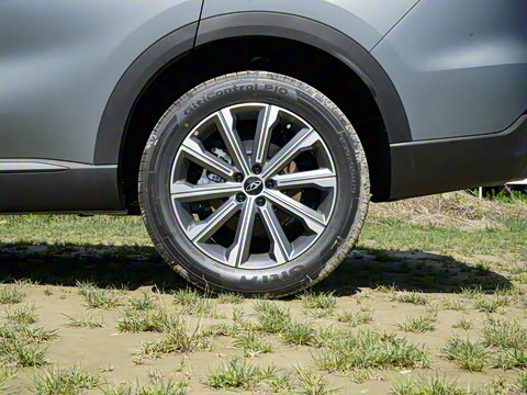 2025�� 2.0T ��������� 7��