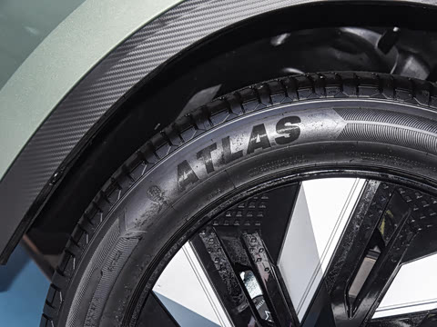 2023�� 110km iE��