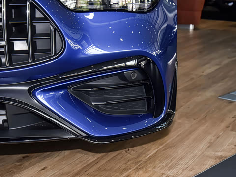 2025 AMG CLE 53 4MATIC+ ܳ