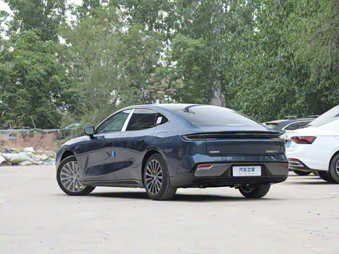 2025�� 130km EM-i �콢��