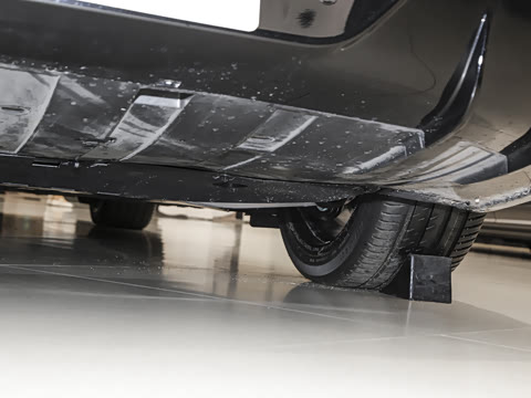 2025�� 703km Ultra�˶���