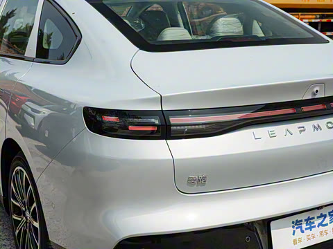 2025�� 650������