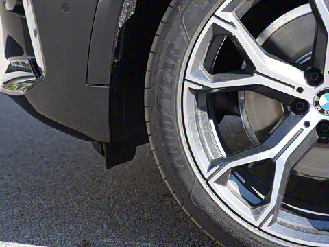 2022�� �Ŀ� xDrive 40Li M�˶���װ