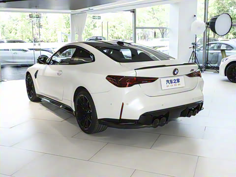 2024�� M4˫�Ž��ܳ� M xDrive ������