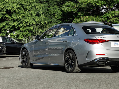 2023�� �Ŀ� C 350 eL