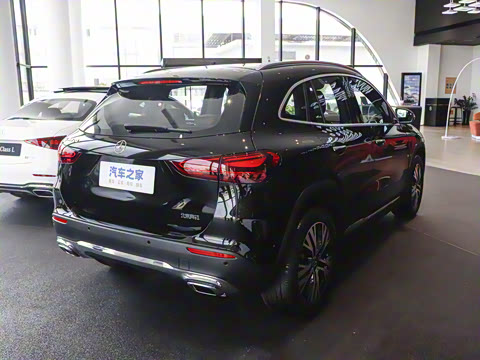 2025�� �Ŀ� GLA 220