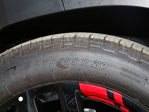 2022�� ��� 650T Redline 5�� �Ͱ�